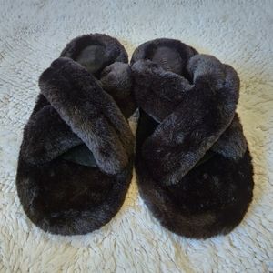 Larroude black fur slipper sandal winter US 6.5 New